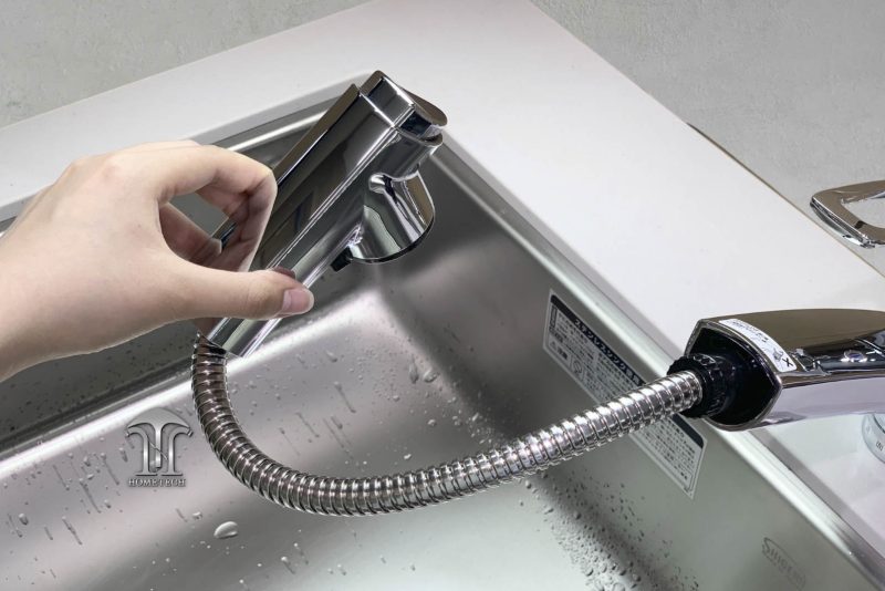 Vòi rửa nóng lạnh có rút dây KM5021T - Hình ảnh 6