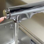 Vòi rửa bát nóng lạnh có rút dây cao cấp KM6101EC